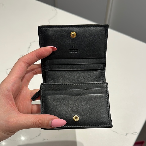 Gucci Bee Patterned Wallet in Brown and Gold - Picture 3 of 5